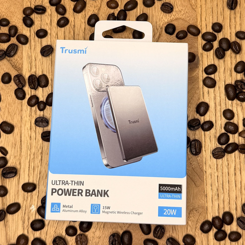 Trusmi Ultra-Thin Magnetic Wireless Power Bank 20W 5000mAh