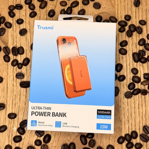 Trusmi Ultra-Thin 15W Wireless 5000mAh Power Bank